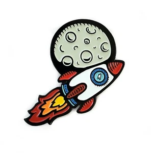 To The Moon Raketenschiff Emaillepin Crypto Investing Reversnadel für Passformmütze - Bild 1 von 3