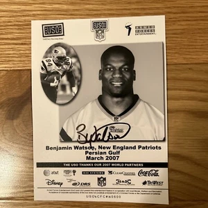 Zwei Benjamin Watson USO Persian Gulf 2007 handsignierte 5x7 Fotos Patrioten - Bild 1 von 2