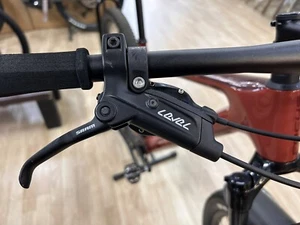 Mountain Bike Focus Raven 8.6 taglia M - Foto 1 di 3