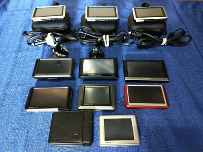 Mixed Lot of 10 Garmin Nuvi GPS Units - Image 1 of 4