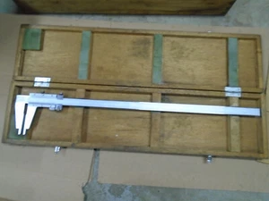 MITUTOYO 24" VERNIER CALIPER STAINLESS + CASE 160-102A - Picture 1 of 4