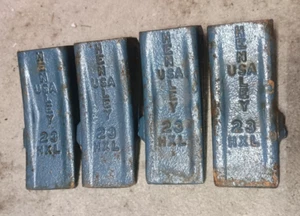 Lotto di 4: Hensley Bucket Tooth 23 HXL USA per terna escavatore mini - Foto 1 di 11