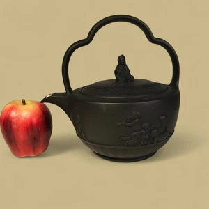 Großer schwarzer Basaltkessel 18./19. Jh. Wedgwood - Bild 1 von 10