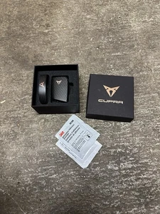 Cupra Carbon Key Case & Bracelet Brand New - Picture 1 of 1