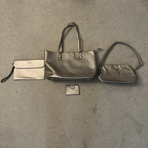 Elim & Paul Silver Handbag 4-Piece Set - Picture 1 of 7