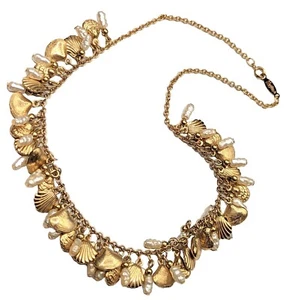 Vtg NAPIER Gold Tone Clamshell Shell Seashell Faux Pearl Bead Charm Necklace - Picture 1 of 7