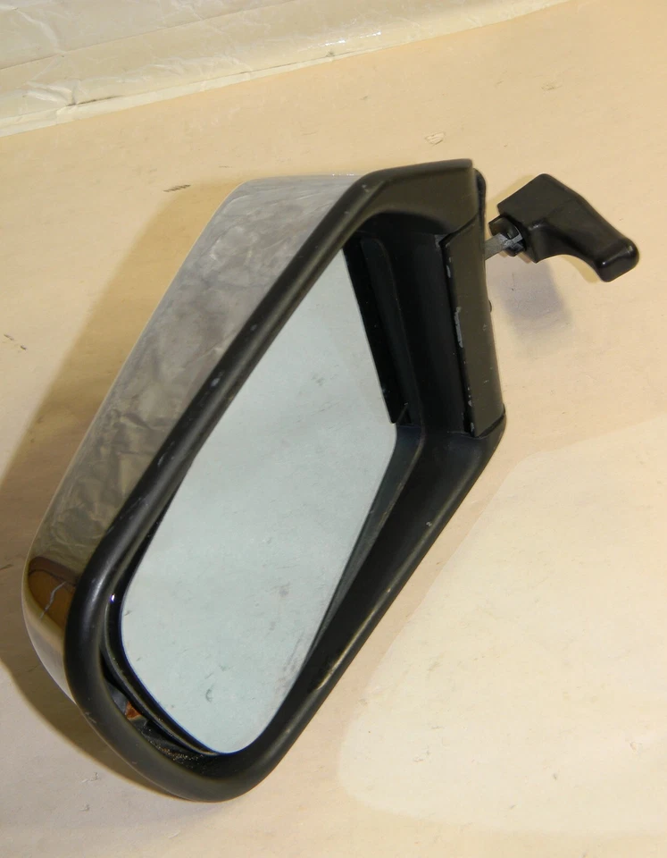 **Espejo retrovisor lateral manual del conductor Mercedes Benz R107 W107 450SL 380SL 560SL SLC Foto 1 de 4