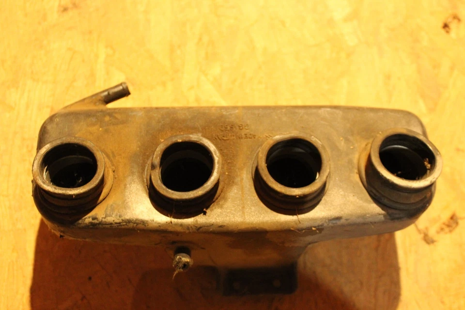 1978 Suzuki gs550e intake - Image 1 of 1