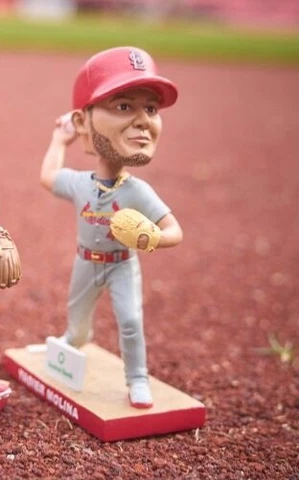 Yadier Molina Pitching Bobblehead St. Louis Cardinals NIB SGA 4/1/2023 Cover