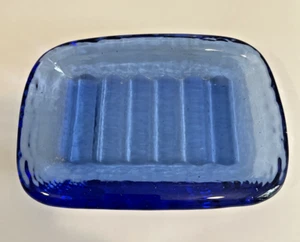 FIRE and LIGHT Seifenschale aus recyceltem Glas blau - Bild 1 von 6