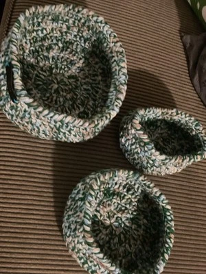 Cestas de anidación boho 3 ganchillo púrpura blanco lavanda cesta núcleo de casa Foto 1 de 2