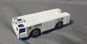 REALTOY International Airport Service Truck Toy Car - Picture 1 of 8