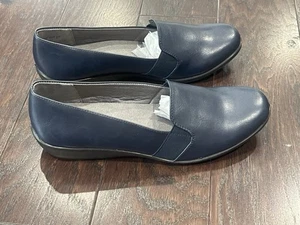 LifeStride Women Isabelle Navy Loafers Size 11M NEW - Picture 1 of 6