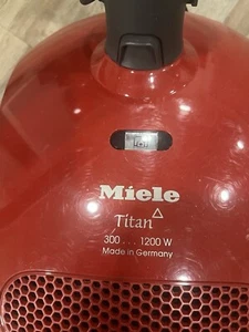 Miele 300 Canister Vacuum  - Picture 1 of 2