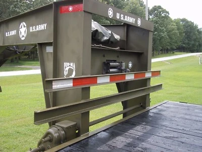 MILITARY THEME LOGO SET GOOSENECK FLATBED  25 + FT ARMY----- NO TRAILER INCLUDED - Image 1 of 4