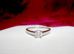 ANELLO DI FIDANZAMENTO SOLITARIO DIAMANTE TAGLIO TONDO 950 PLT PLATINO .46 CTW MISURA 7,5 - Foto 1 di 11