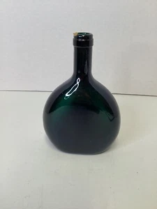 Vintage dunkelgrüne Weinflasche 7 3/4" hoch 5 231 F auf Boden Top Zustand - Bild 1 von 1