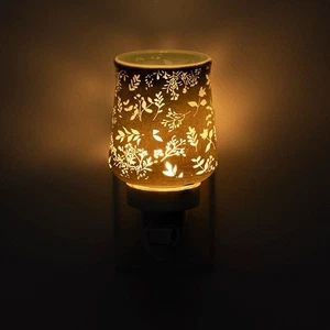 Scentsy Sage Advice Plug-in Wax Warmer - NIB Green Floral Mint Decor Nightlight - Picture 1 of 6
