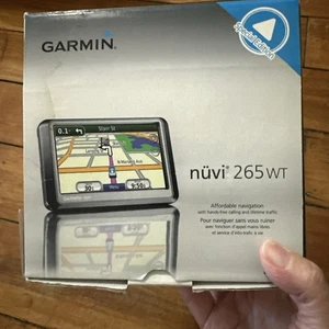 Garmin Nuvi 265wt GPS Automotive Navigation System With Traffic Alerts - Picture 1 of 11