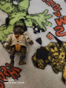 Vintage TMNT Action Figure Donatello In Disguise Complete except Card - Picture 1 of 2