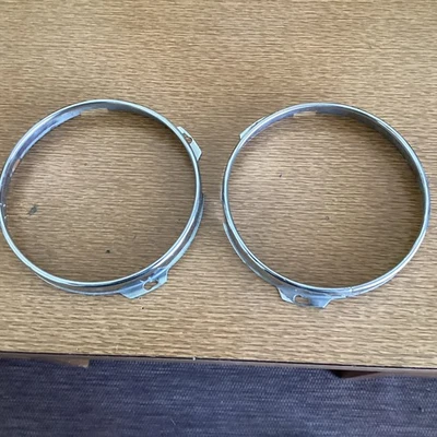 Anillos de retención de faros para auto y camioneta Ford 1940/1957 - par - usados Foto 1 de 2