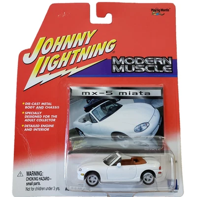 Johnny Lightning 2000 Mazda MX-5 Miata Modern Muscle 1:64 White Lightning Chase Foto 1 de 4