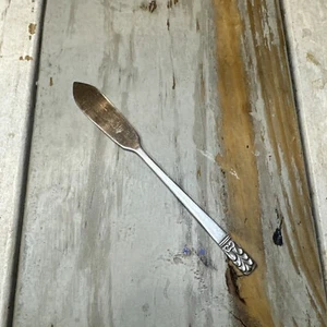 Carlyle CAMEO Stainless Satin Handle Hong Kong Silverware Butter Knife Flatware - Picture 1 of 6