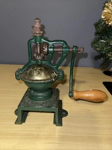 Collectable Large Vintage Antique Manual Heavy Coffee Grinder (97a) - Picture 1 of 4