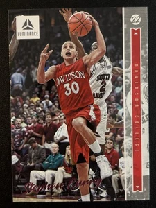 Stephen Curry 2022 Panini Chronicles Selecciones de borrador #46 Luminancia - Imagen 1 de 3