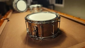Salemi & Jones 14x7 walnut snare drum - Picture 1 of 3