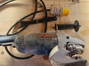 Amoladora angular profesional Bosch GWS 20-230 H 9"" (230mm) 110v B - Imagen 1 de 3