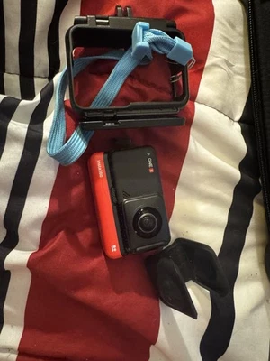 Insta360 One R 4K Edition Camera - Black - Image 1 of 4