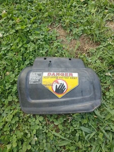 Bolens 11A-B04R765 Push Mower Hinged Mulch Plug Assembly MTD 987-02516 - Picture 1 of 9