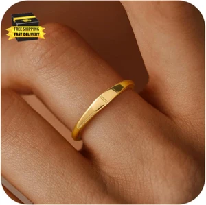 Gold Initial Rings for Women Non Tarnish 14K Gold Plated Stackable Letter Ring D - Picture 1 of 6