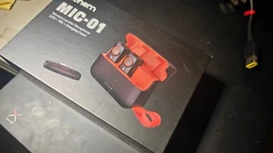 Hohem MIC-01 Wireless Lavalier Microphone 2 Transmitters 1 Receiver (USB-C) NEW - Picture 1 of 5