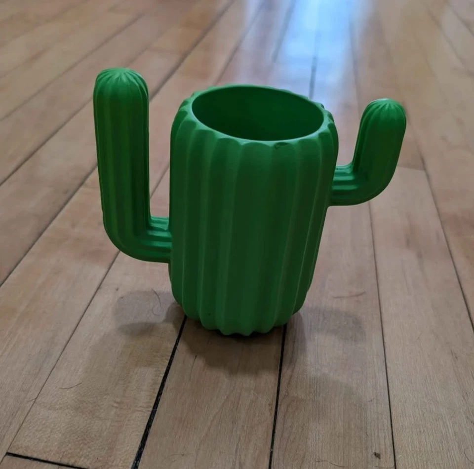 Soporte para bolígrafo o cepillo de dientes Green Cactus Foto 1 de 2