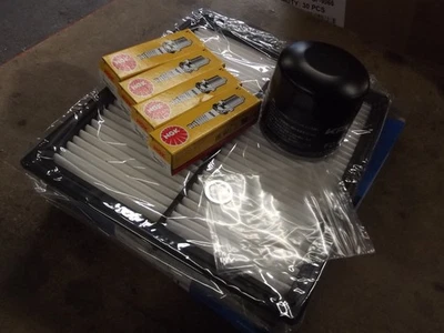 Mazda Bongo 2.0i 4-cyl petrol annual service kit SGE3 FE engine 1997-2004 — 第 1/3 张图片