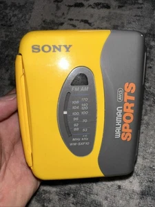 Sony Walkman WMSXF10 Sports Radio Cassette Player AM/FM Tested Working - Picture 1 of 14