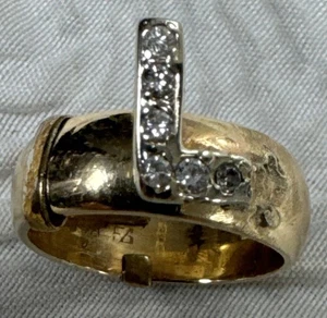 Anello vintage in oro 14 kt con diamanti iniziali L misura 5,25 6,31 grammi - Foto 1 di 13