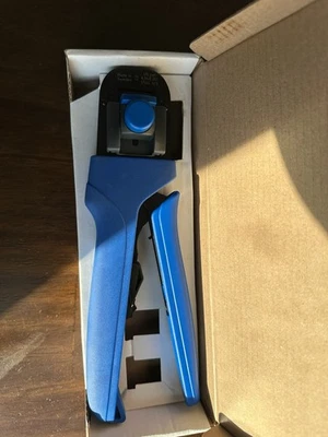 Herramienta de crimpado Hirose HT802/DF63-1618S-1 Foto 1 de 2