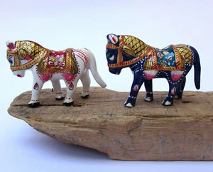 Estatua de caballo de latón vintage caballo pintado a mano, hermosa estatuilla de caballo de latón - Imagen 1 de 12