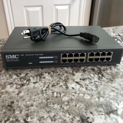 SMC Networks EZ1016DT EZ Switch 16-Port 10/100 Ethernet Network Hub - Image 1 of 4