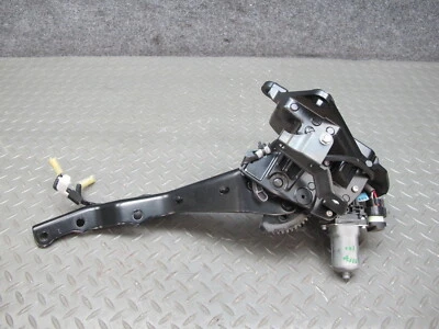🥇10-15 LEXUS IS350 IS250 CONVERTIBLE REAR LEFT SIDE TOP ROOF MOTOR HINGE OEM - Image 1 of 4