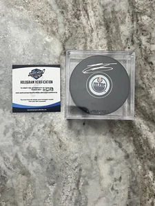 Evander Kane Autographed Signed Auto Puck Oilers East coast COA  - Picture 1 of 7
