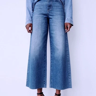 Zara Woman Premium Denim Collection size 4 raw hem Wide Leg Cropped Jeans - Image 1 of 4
