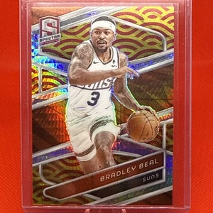2023-24 Panini Spectra Bradley Beal 29/49 Red and Yellow International Prizm #13 - Bild 1 von 5