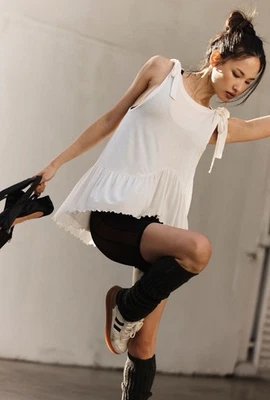 Новый с ценниками FP MOVEMENT от FREE PEOPLE SWEET THING МАЙКА XS МАТОВЫЙ ПАРУС/БЕЛЫЙ  - Изображение 1 из 4