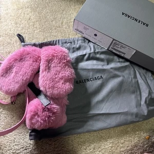 Coque Balenciaga Fluffy Bunny iPhone 12 rose NEUVE 100% authentique - Photo 1 sur 8