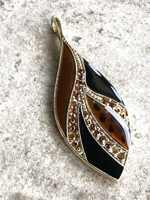 Kenneth Cole KC 吊坠棕色黑色水钻银色 — 第 1/4 张图片