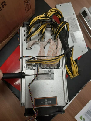 Bitmain Antminer DR3 7,8T with PSU (DCR) Usato compreso di alimentatore original - Immagine 1 di 3
